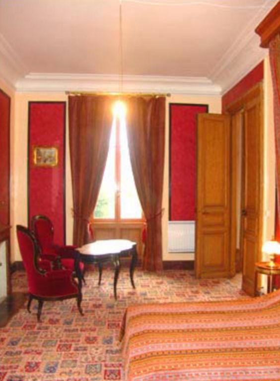 Chateau De La Court D'Aron Saint-Cyr-en-Talmondais Ruang foto